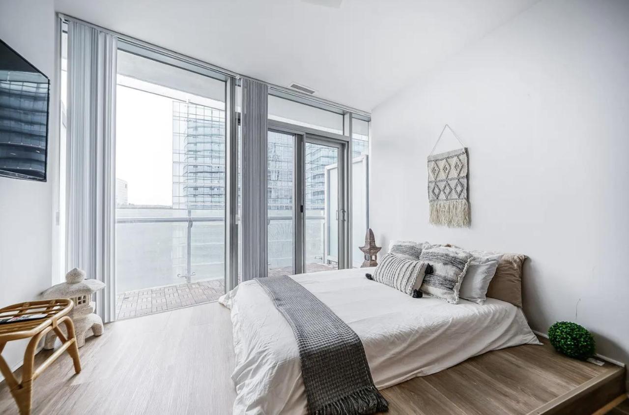 Апартаменты Downtown Toronto Gem Экстерьер фото